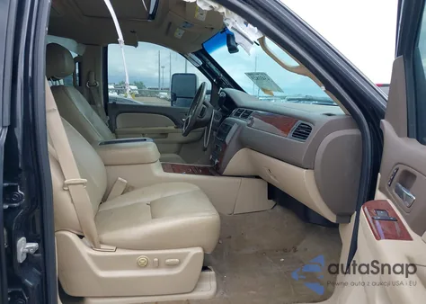 2012 Chevrolet Avalanche 1500 Ltz from USA, damaged, VIN 3GNTKGE71CG133248